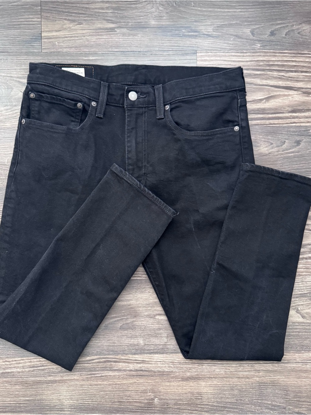 Levi's 512 Slim Taper Jeans in Black